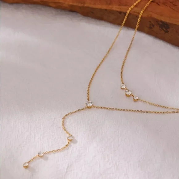 Pretty Layered Long Necklace - Picture 3 of 8
